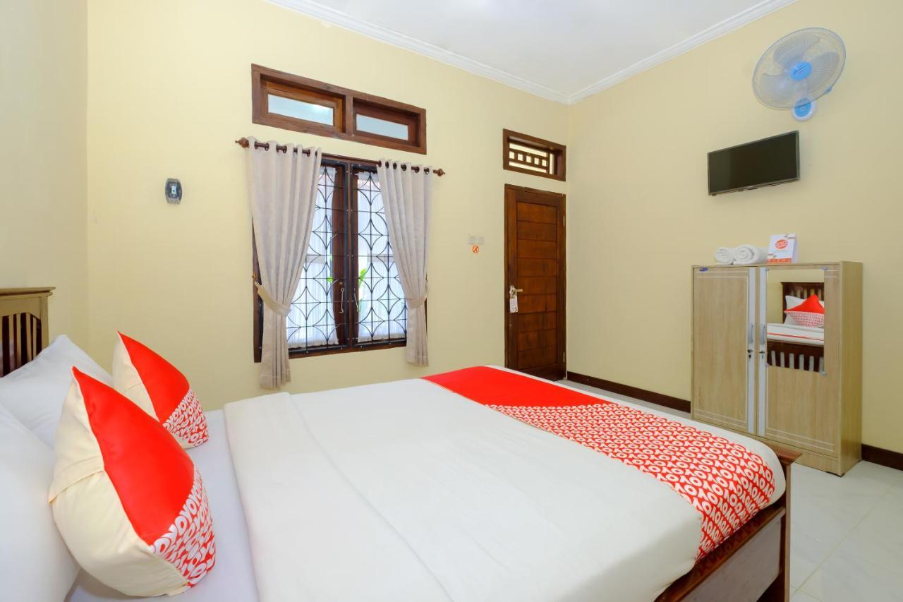 Oyo 2864 Mangsit Garden Homestay Exterior foto